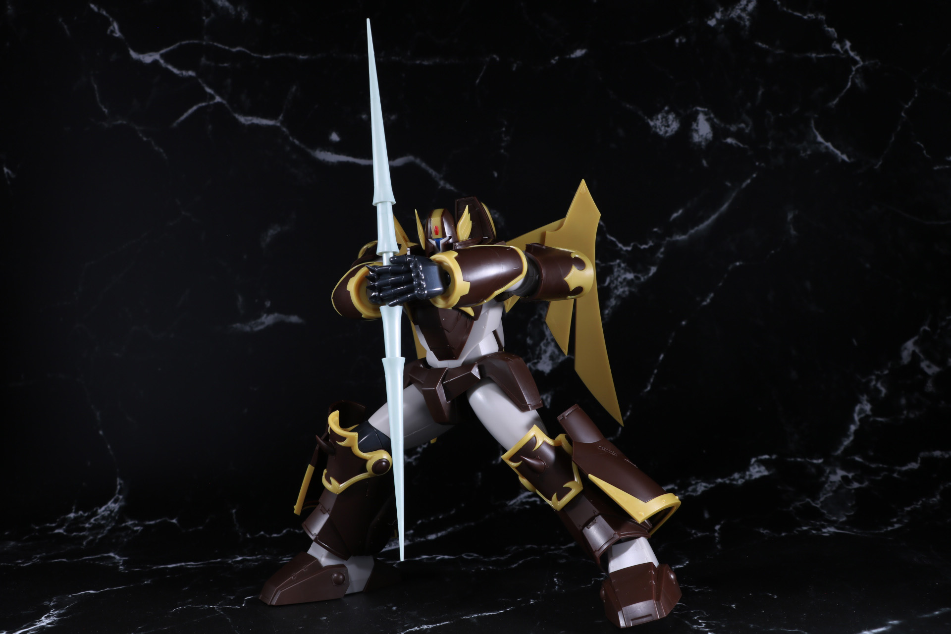 槍の両手持ちも表現可能