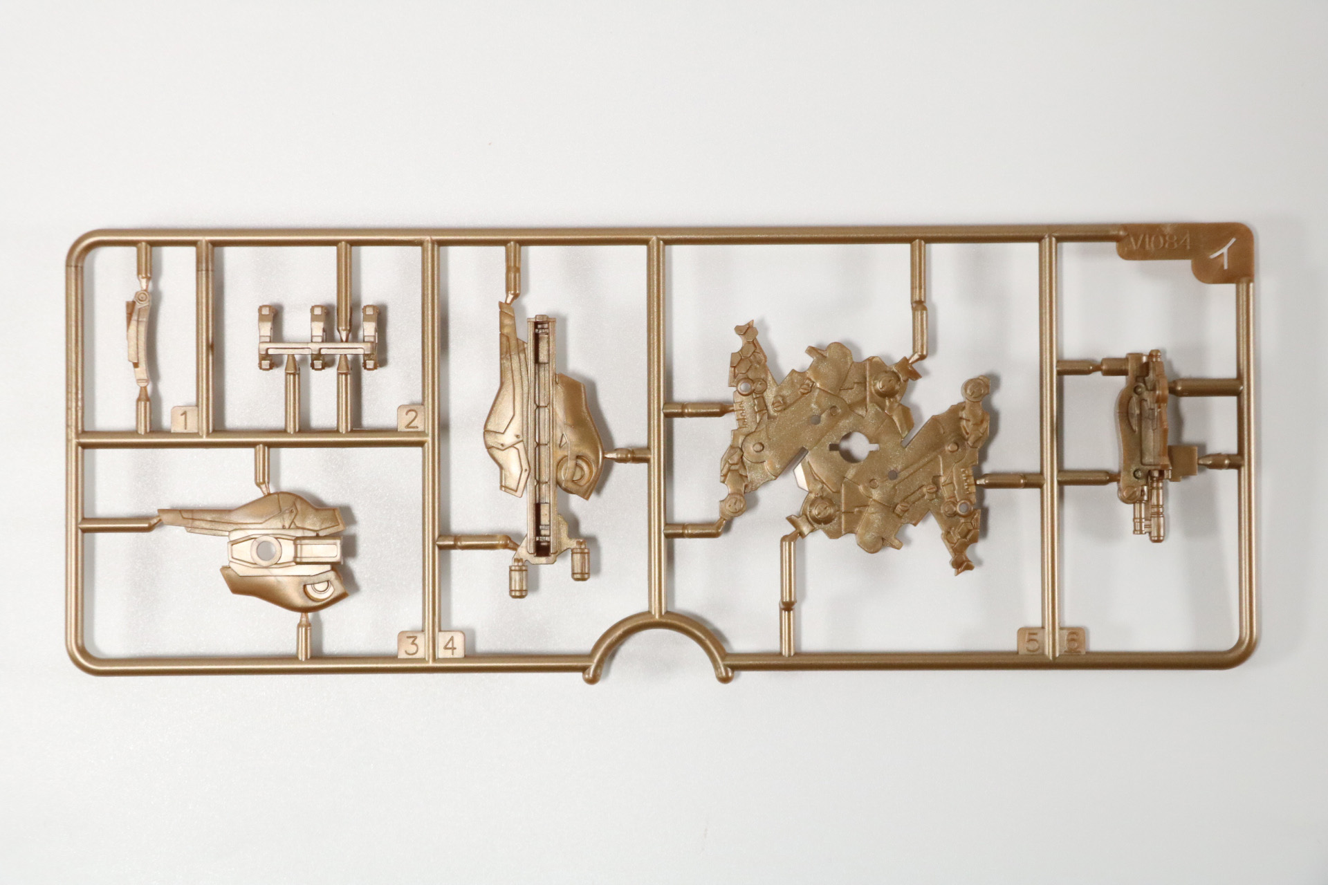 パーツ イ、パーツ ウ