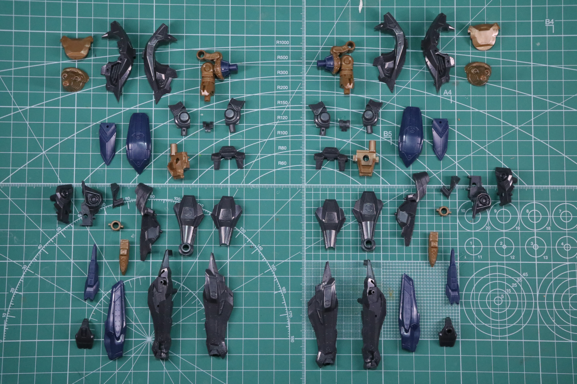 腕部の組み立て