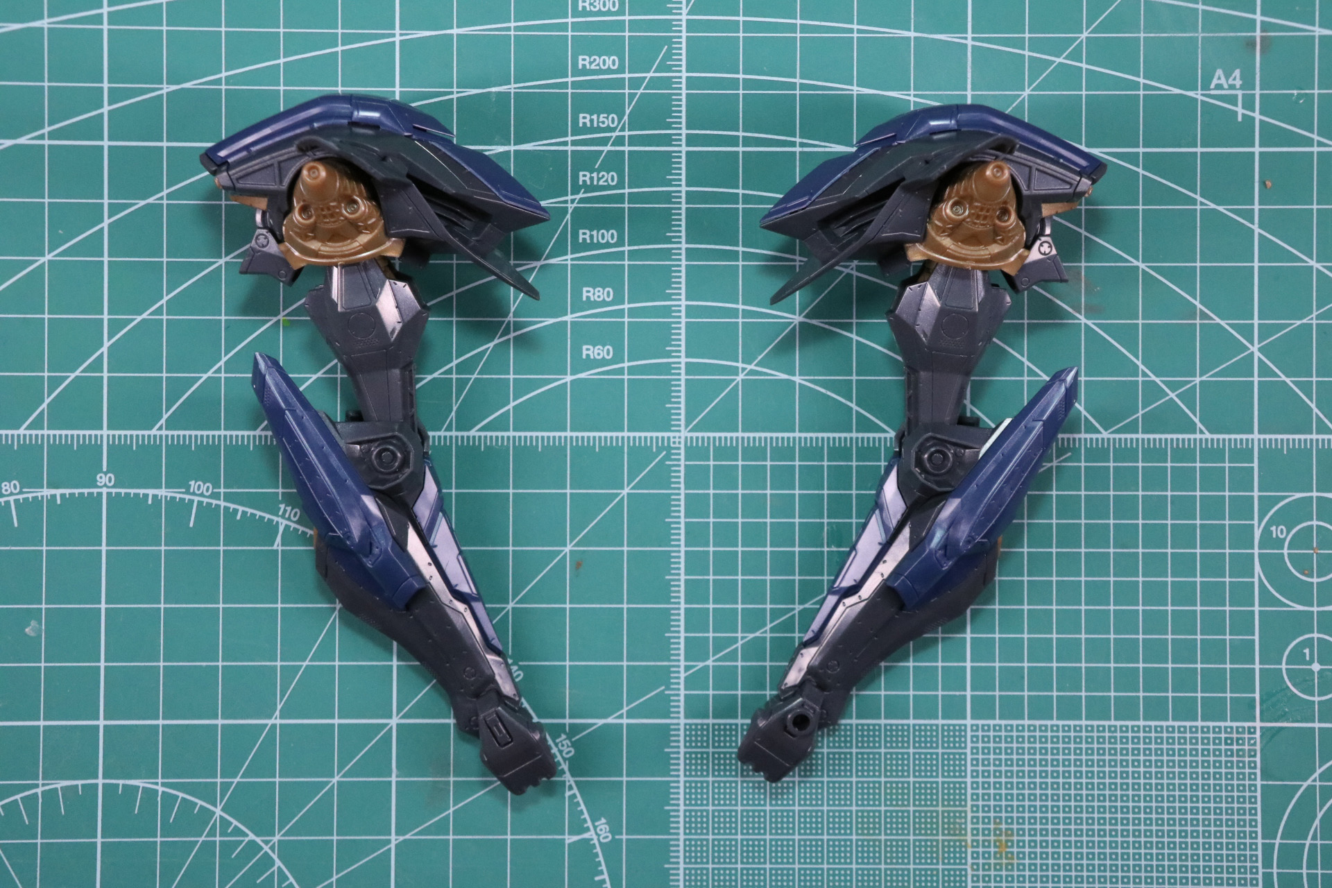 腕部の組み立て