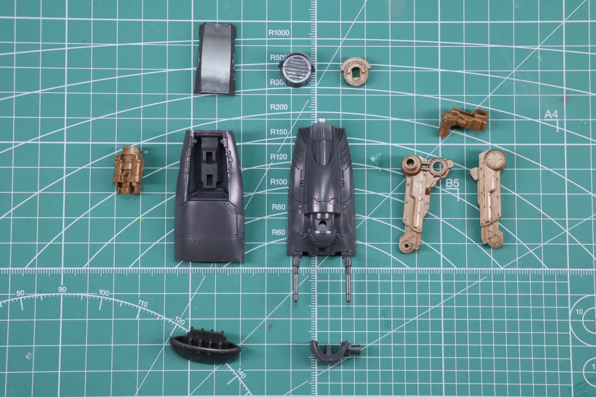 プラズマミサイル本体（右肩部装備）