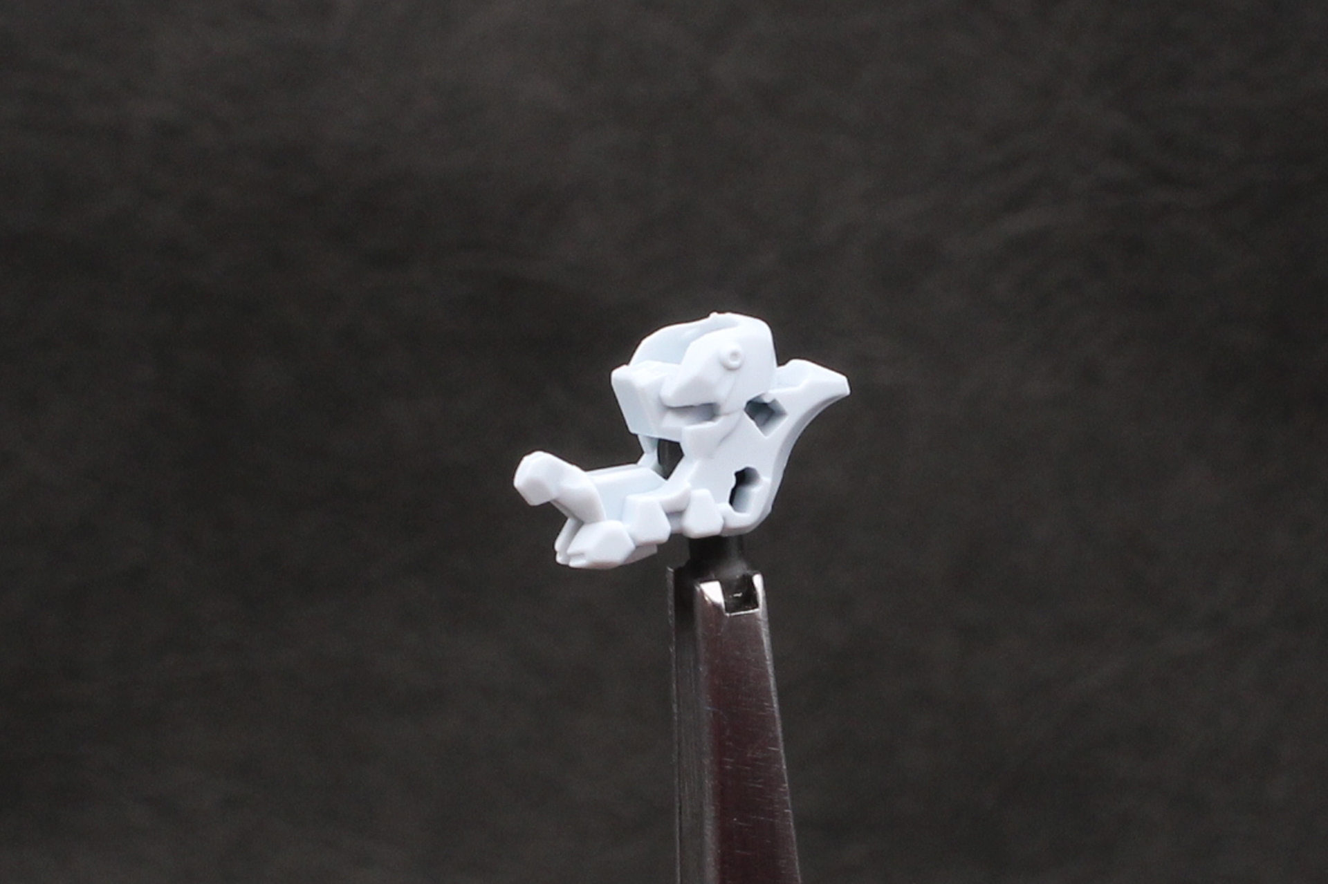 非展開状態の頭部を組み立てる。必要がなければ後回しにしてもOK