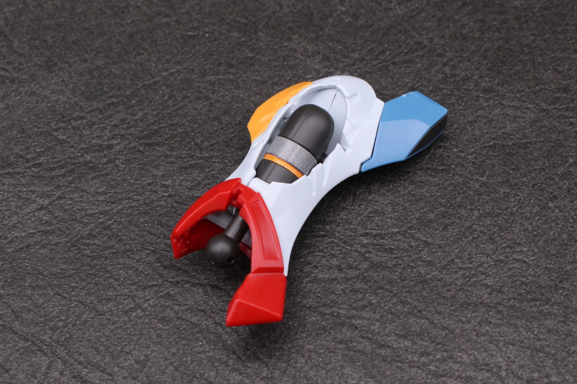 装甲を取り付ける