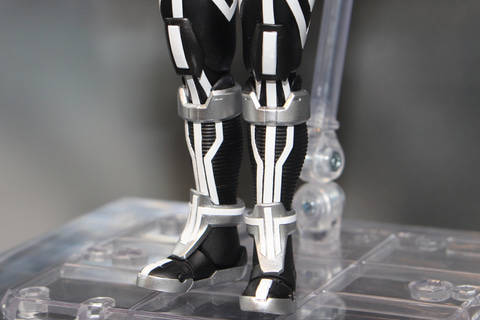 特別企画】「仮面ライダー555」の3人目のライダー、「S.H.Figuarts（真