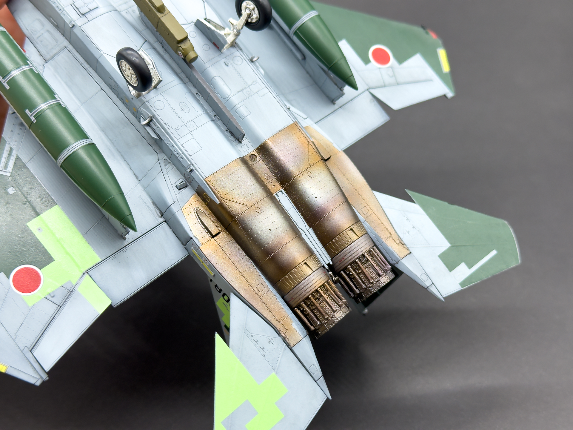 本作例ではオレンジの範囲を多くした焼け表現としました。