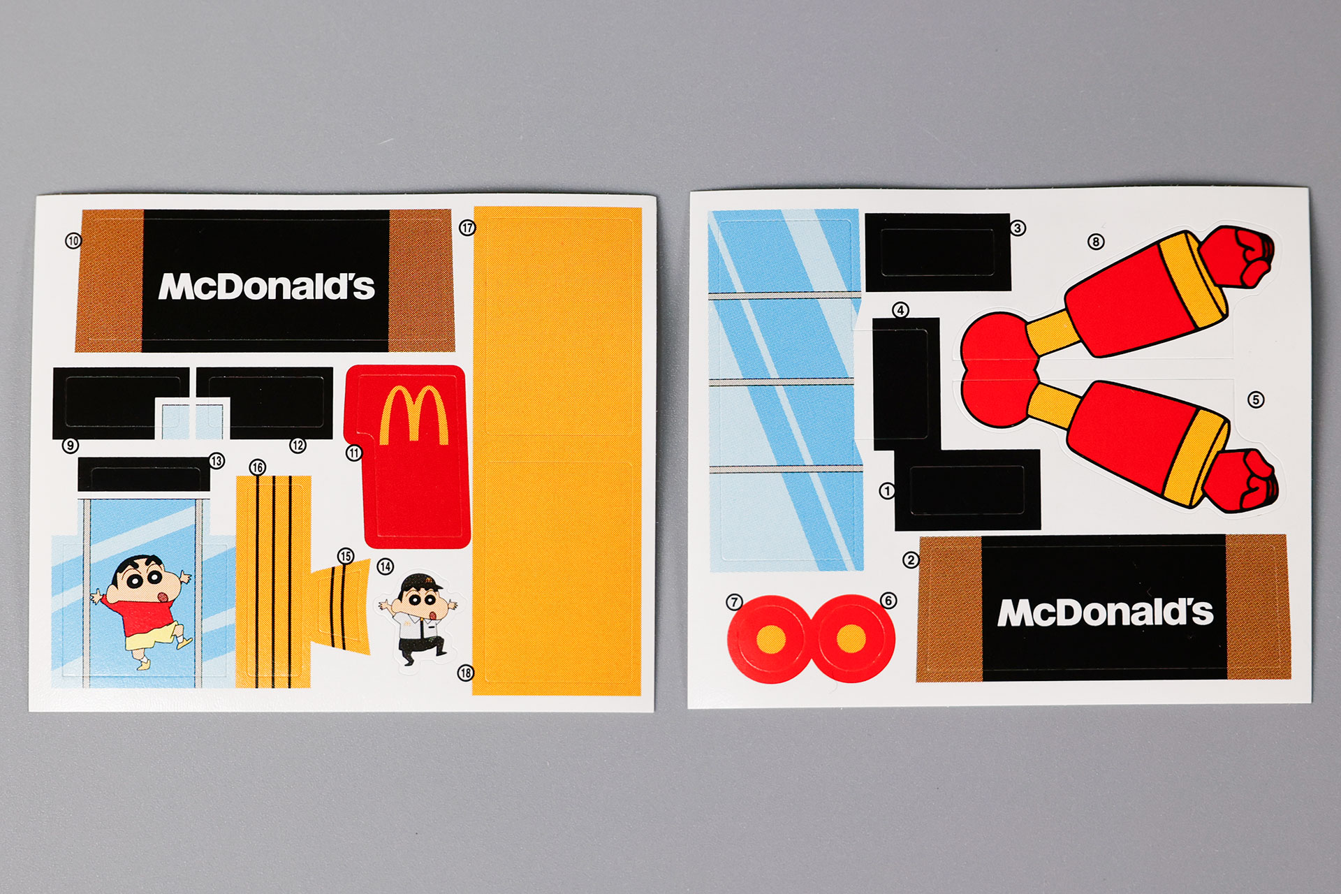 同梱されているシールは2種類