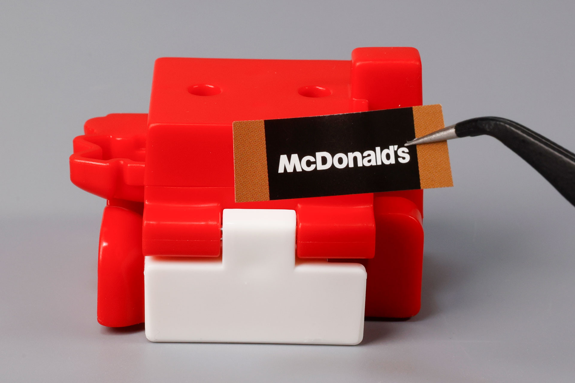 遊び始める前にシールを貼っておこう