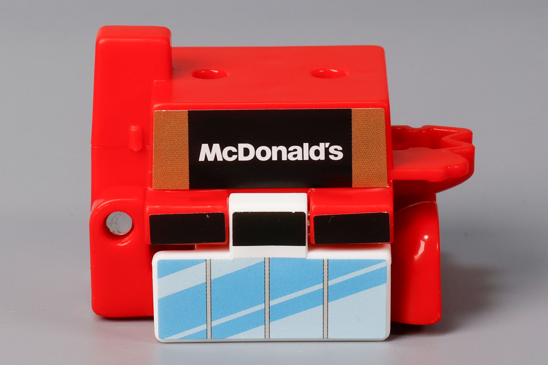 背面側も店舗に見える