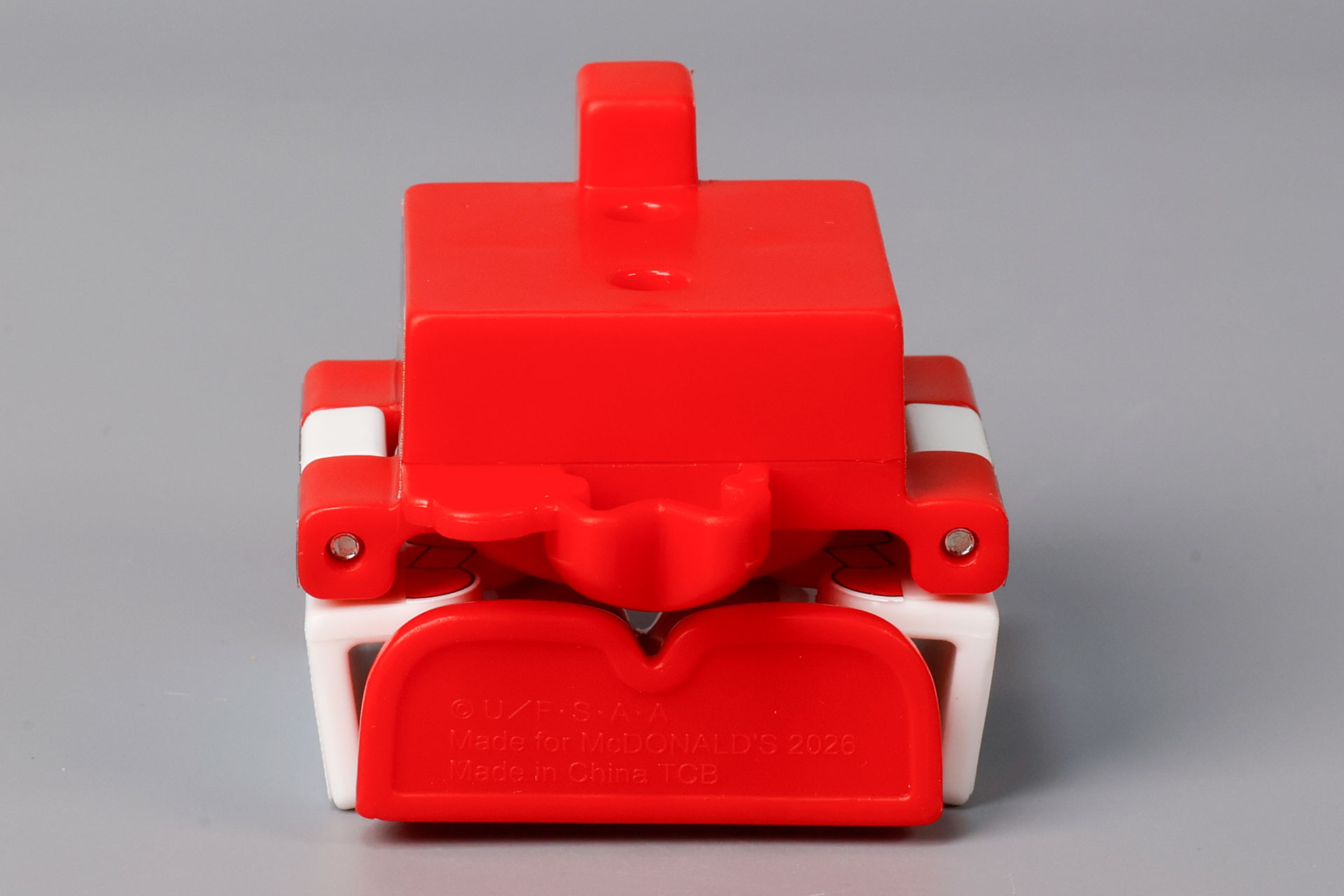 ロボが折りたたまれているのがわかる