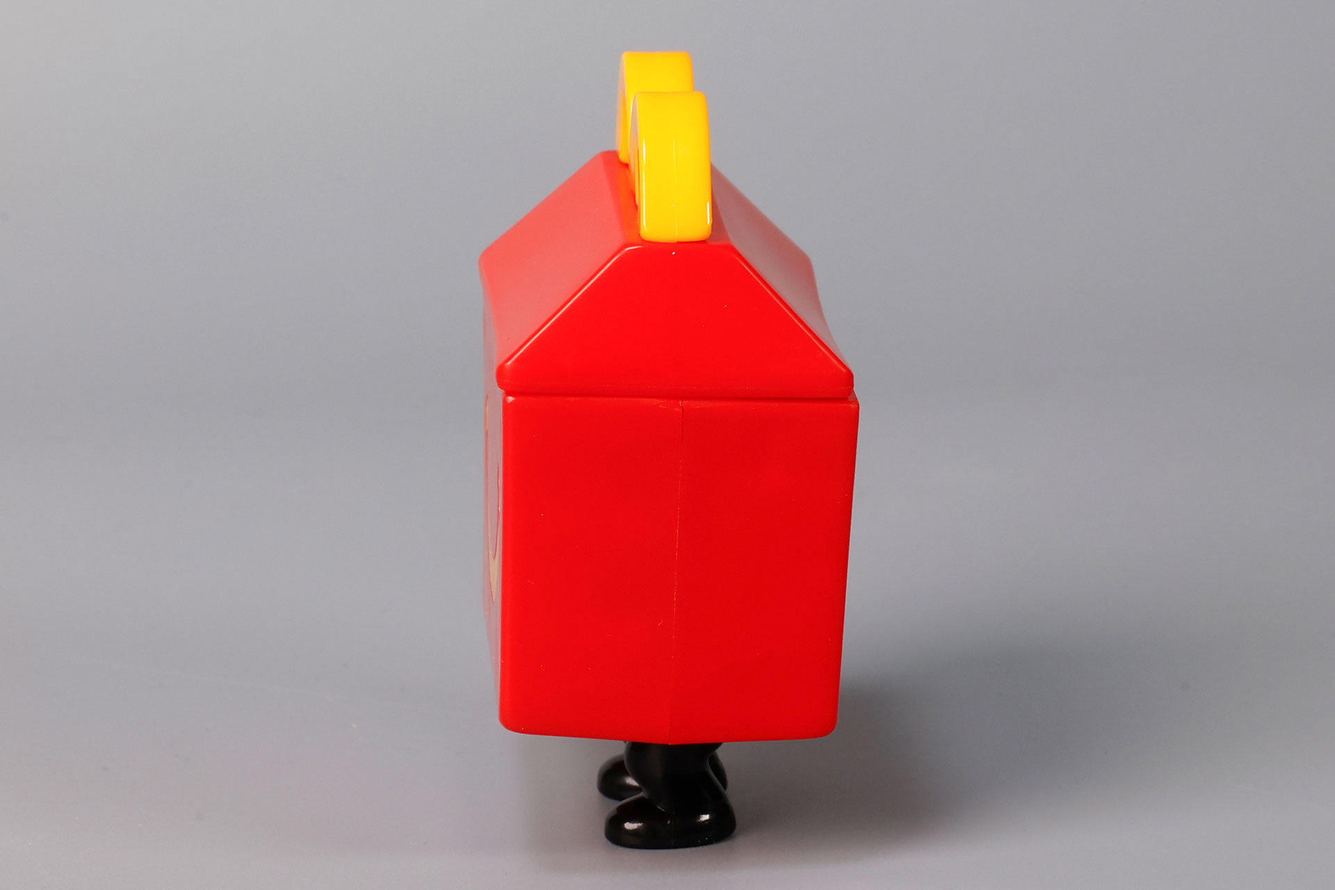 箱の部分は厚みがある