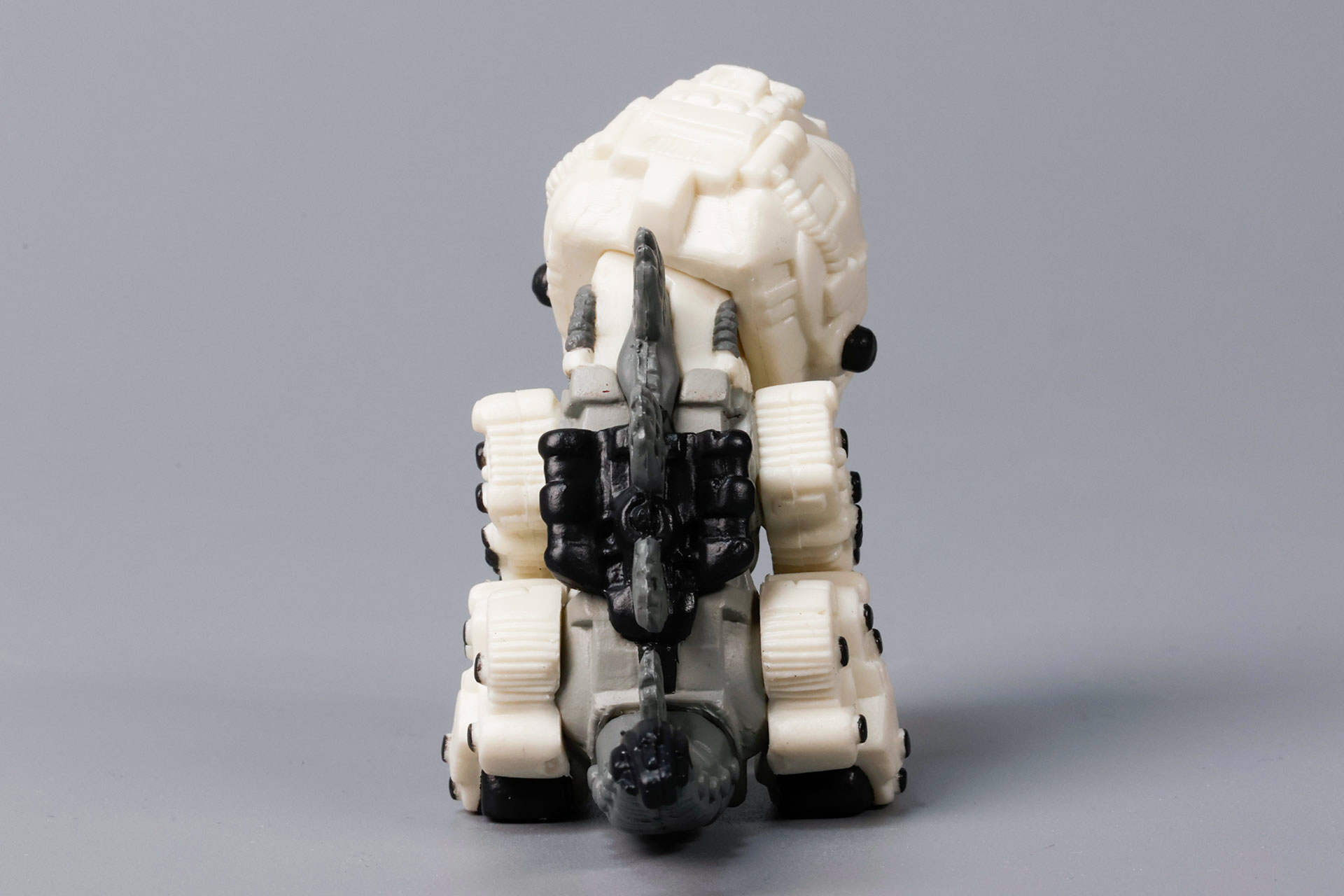 メカメカしい姿だ