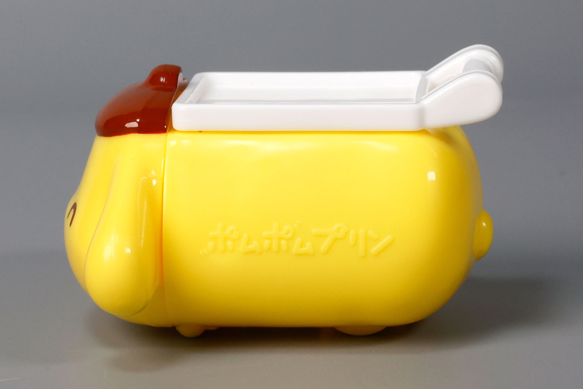 乗り物のようなデザインだ