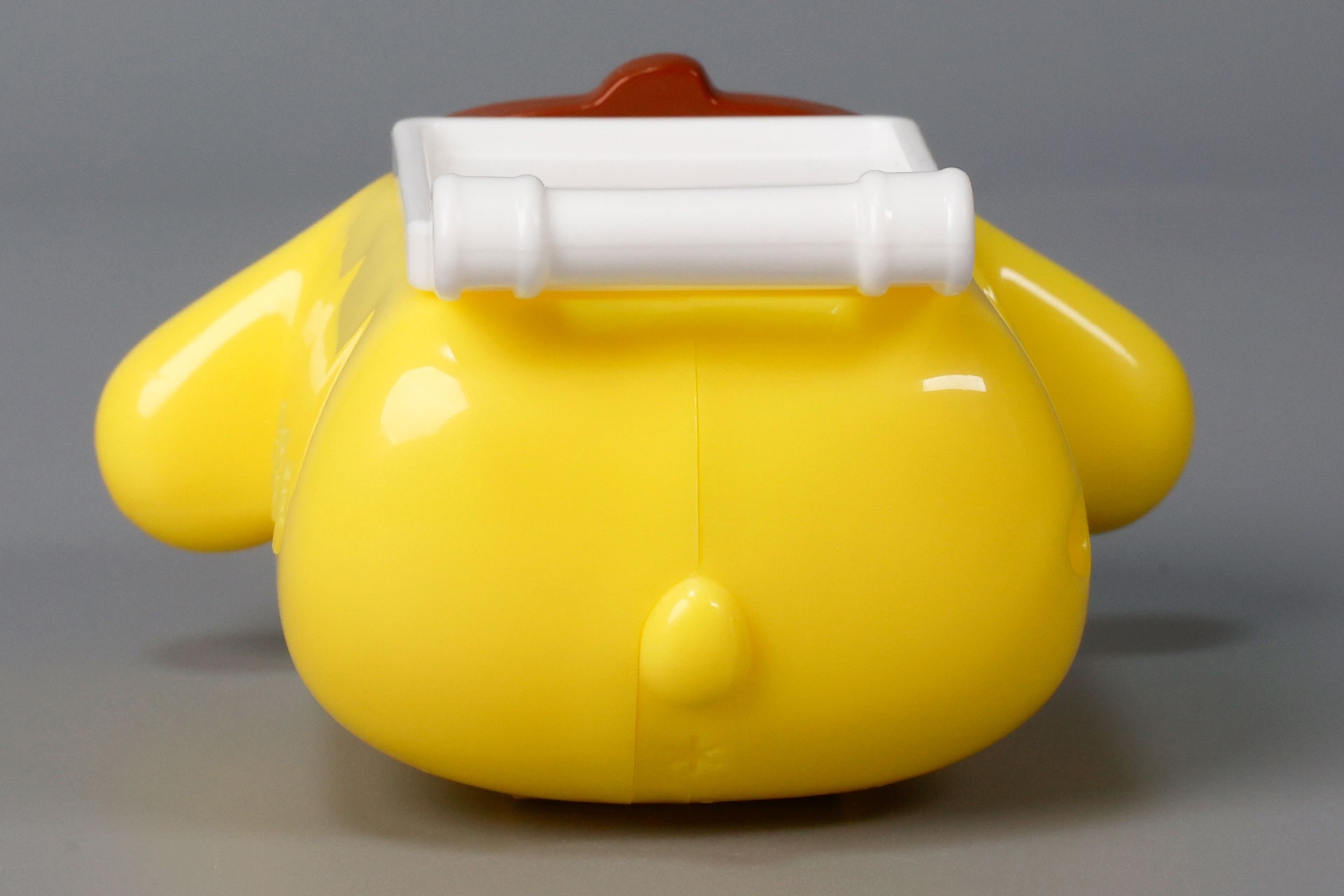 カートとして押せるように取っ手が付けられている