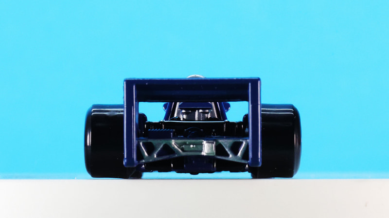 ジョディ・シェクター選手は南アフリカ生まれのレーシングドライバーです