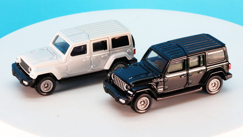 力強さを感じるラングラーのスタイリング！