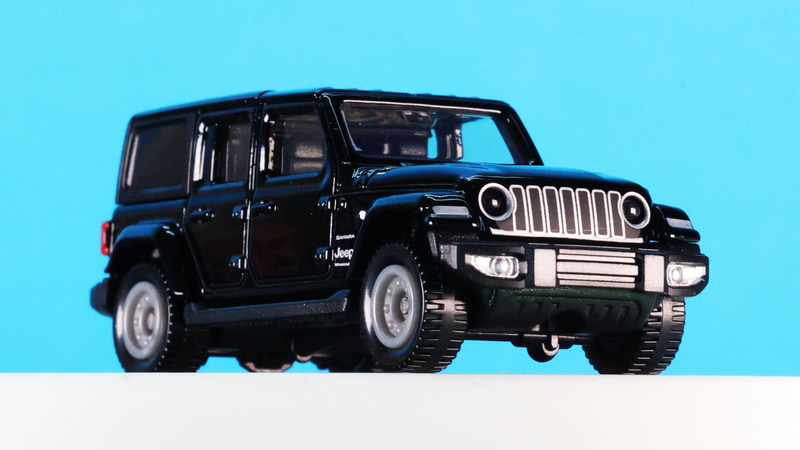 ブラックはさらに重厚なイメージに！