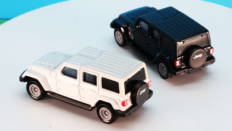 リアの躍動感もかっこいい！