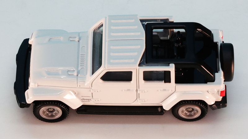 お互いのハードトップを入れ替える遊びもできます