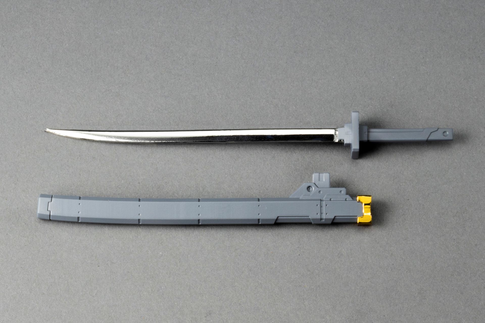 「10式改単分子カッター メッキver.」