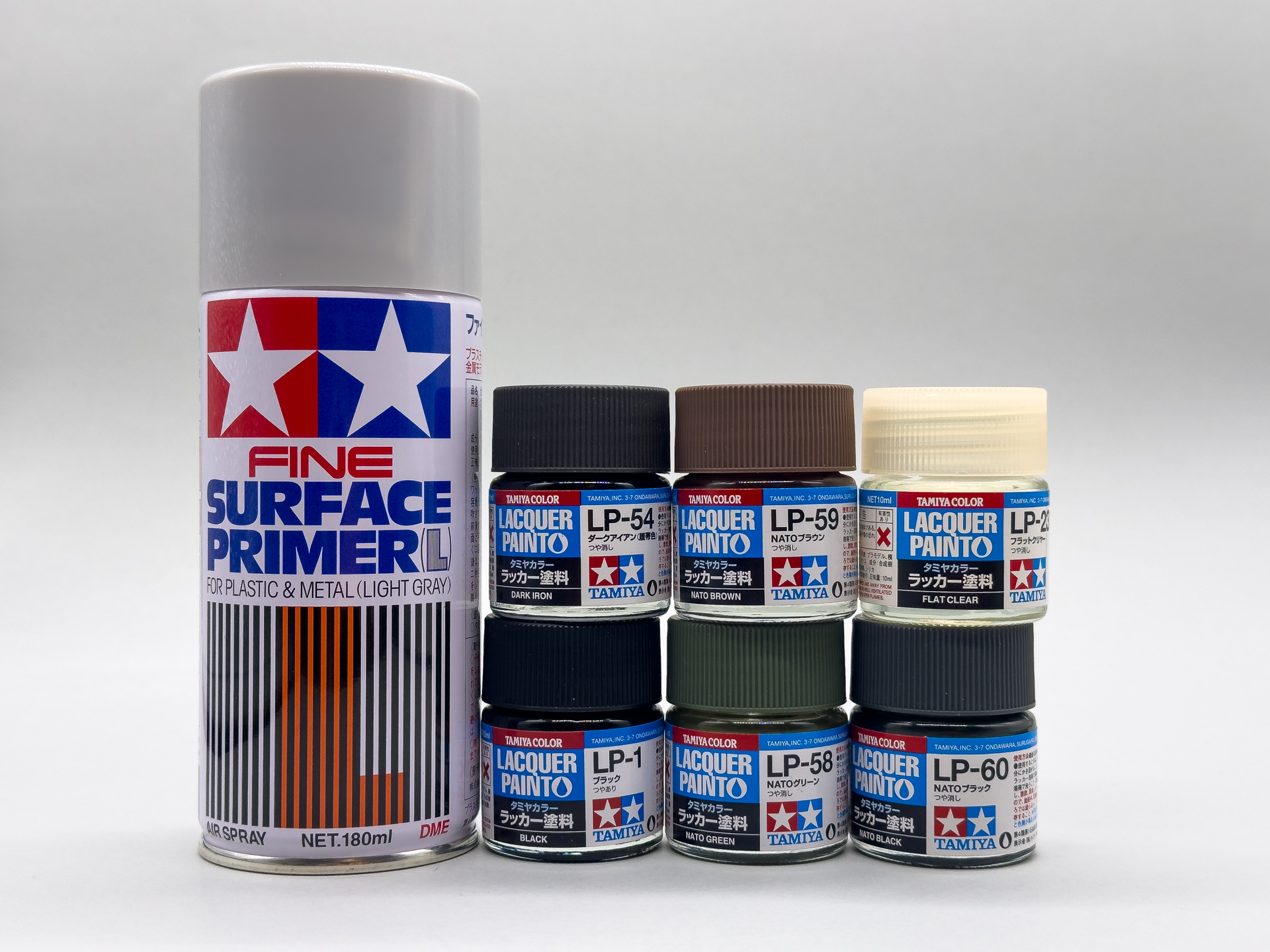 「1/48 ドイツ連邦軍主力戦車 レオパルト2 A7V」の制作に使用した塗料