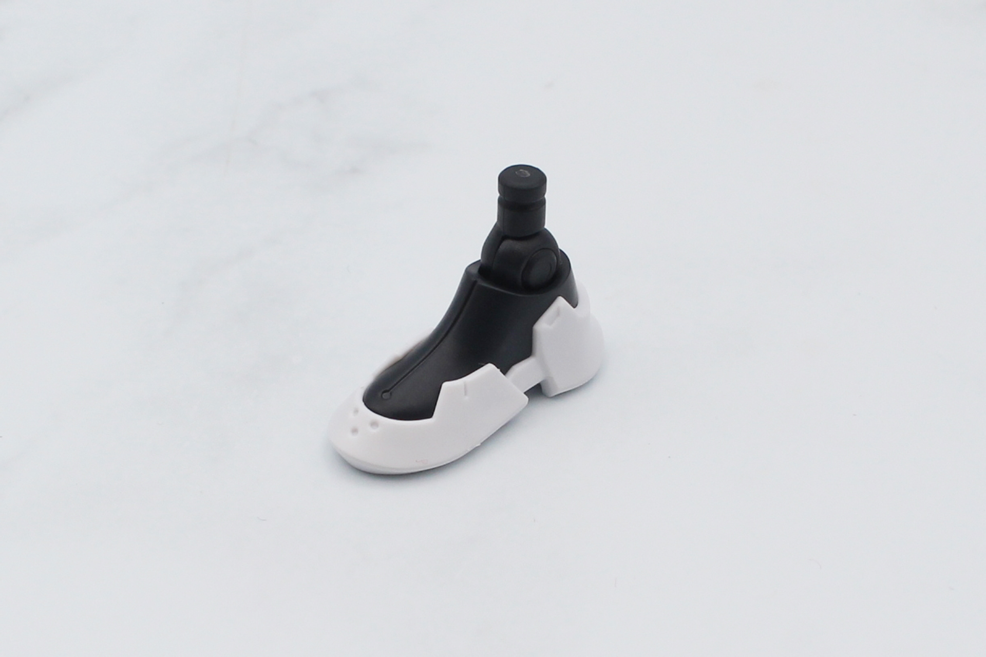 足首を組み立てる