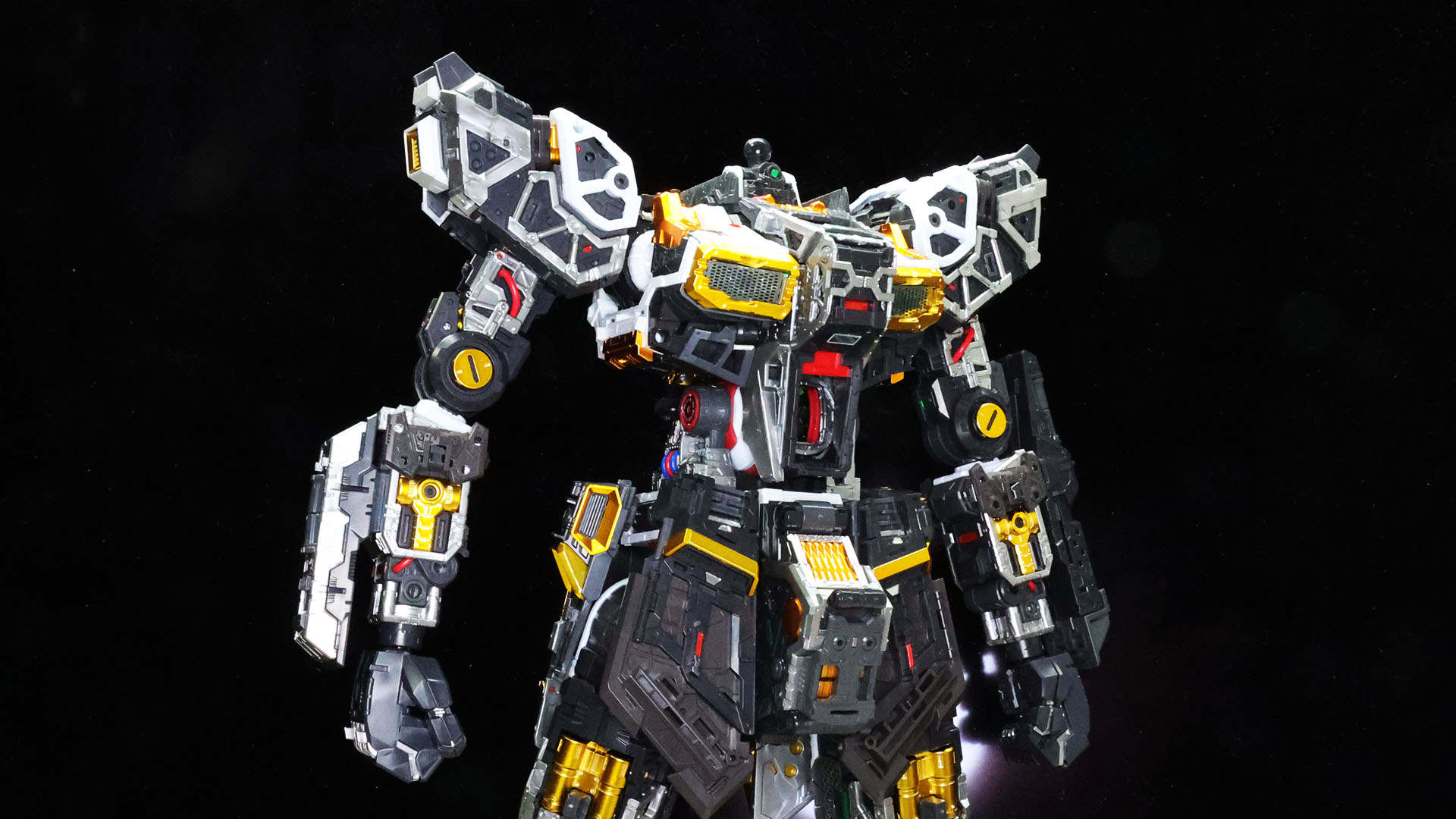 メカフレーム状態のνガンダム本体が完成していきます