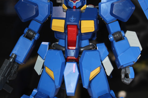 特別企画】青いカラーが鮮烈な量産機「HG 1/144 グスタフ・カール00型