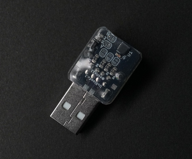 LEDを点灯中、バッテリーのスリープを防ぐ「模型電光モバイルバッテリー 用スリープジャマーモジュール」
