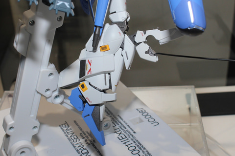 特別企画】新規パーツを備えた「METAL ROBOT魂（Ka signature） ＜SIDE