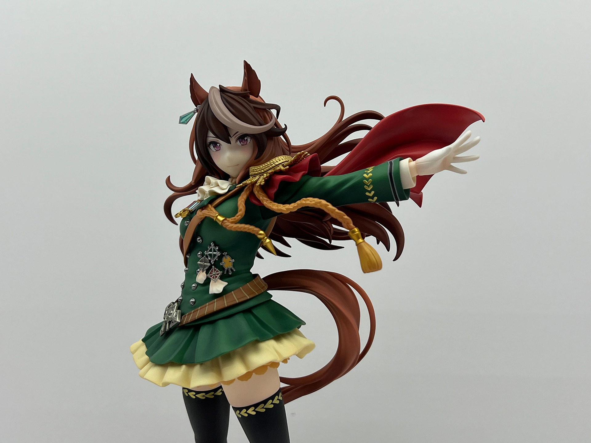 「ウマ娘 プリティーダービー」、シンボリルドルフ 勝負服Ver.。12月発売予定。価格は24,800円