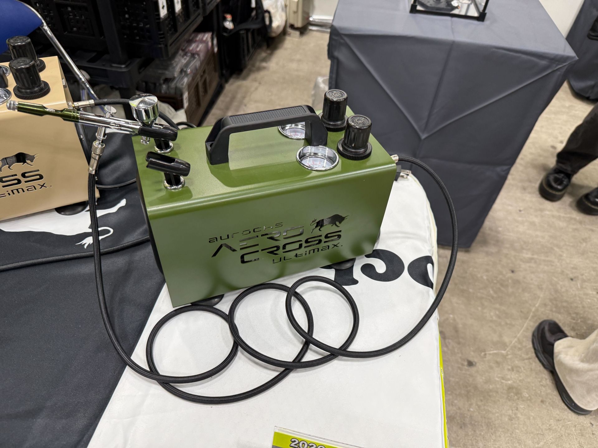 「AERO CROSS ULTIMAX ACU-01DXG（フォレストグリーン）」