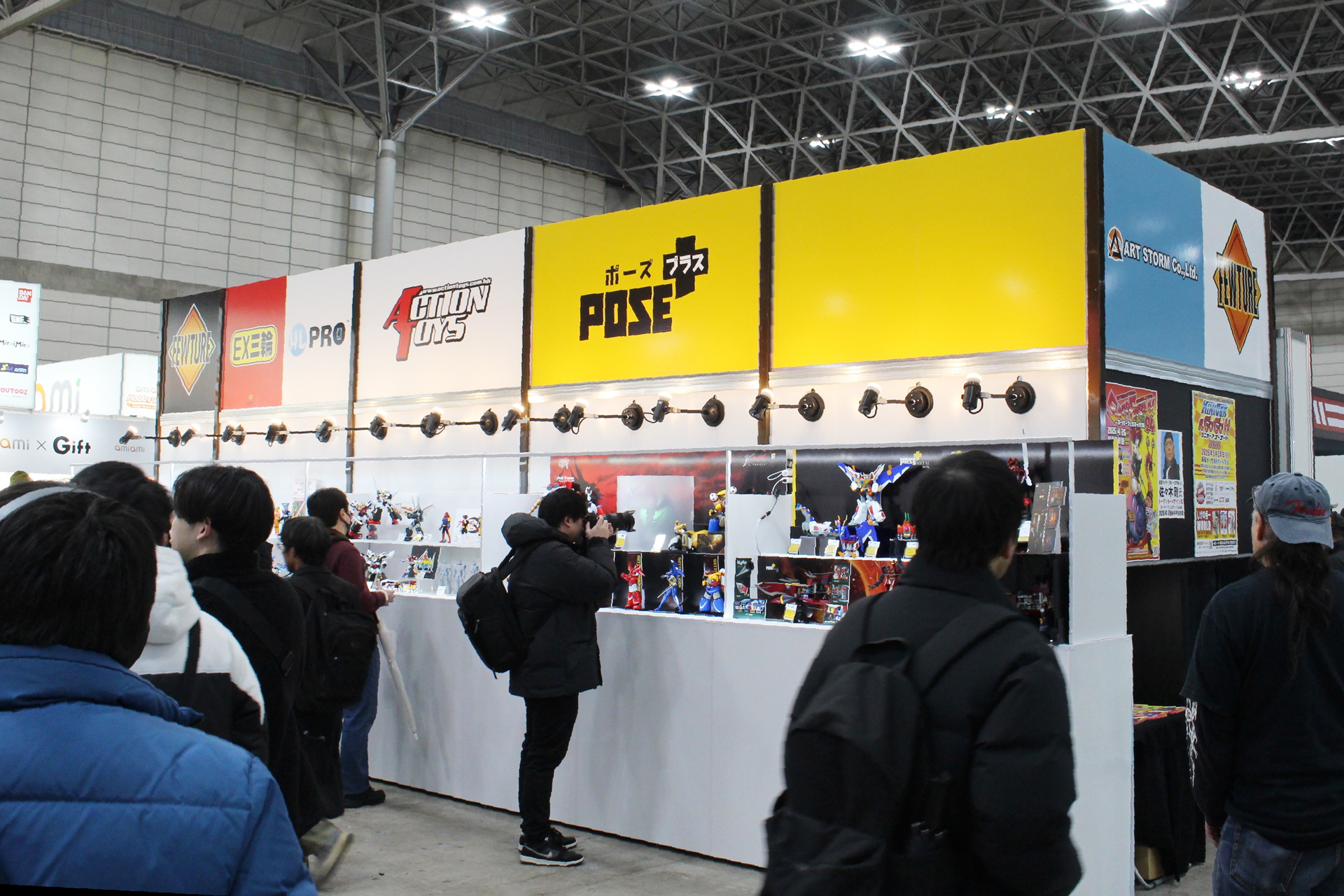 ART STORM／FEWTURE MODELSブース