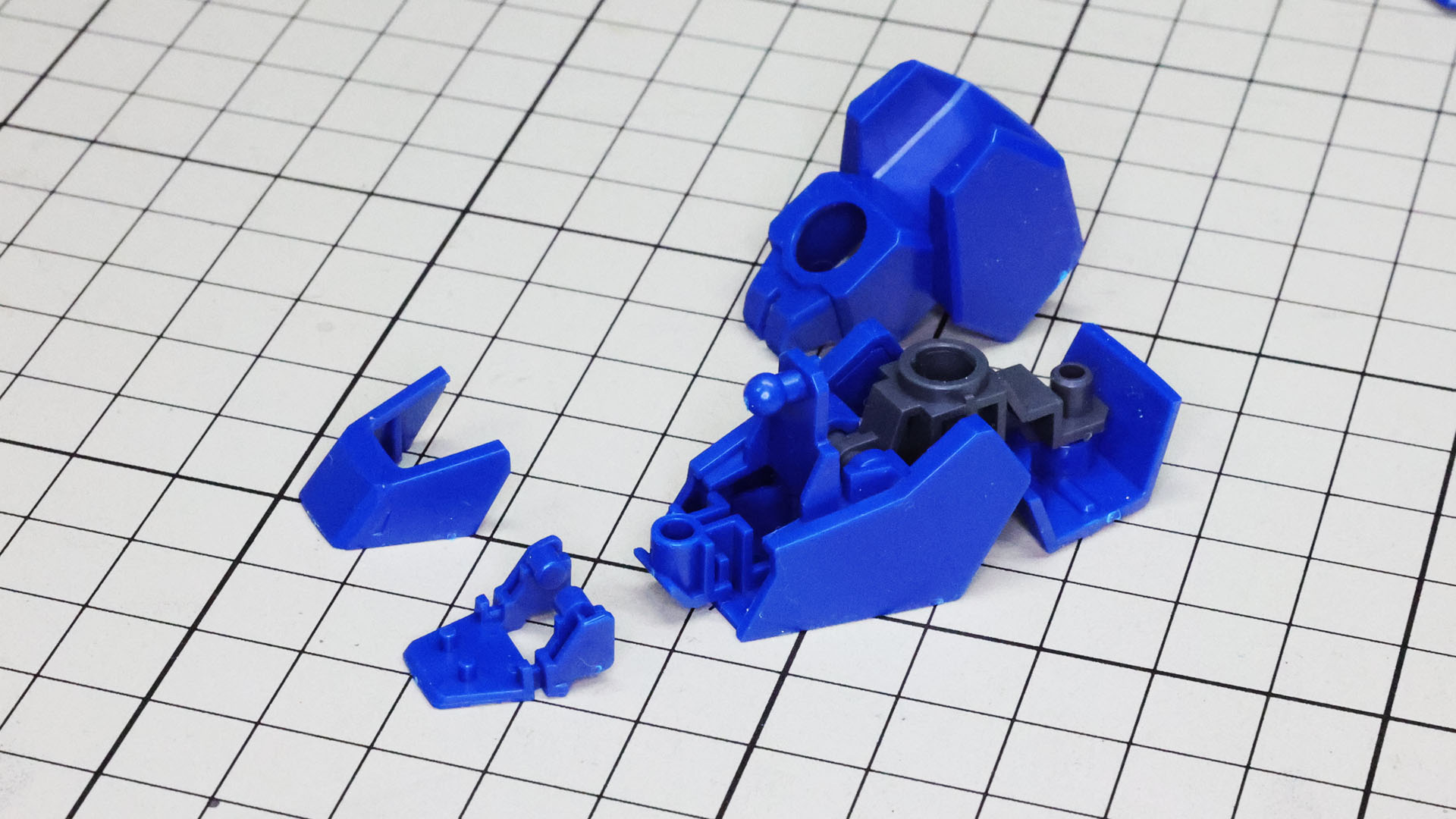 つま先も可動！