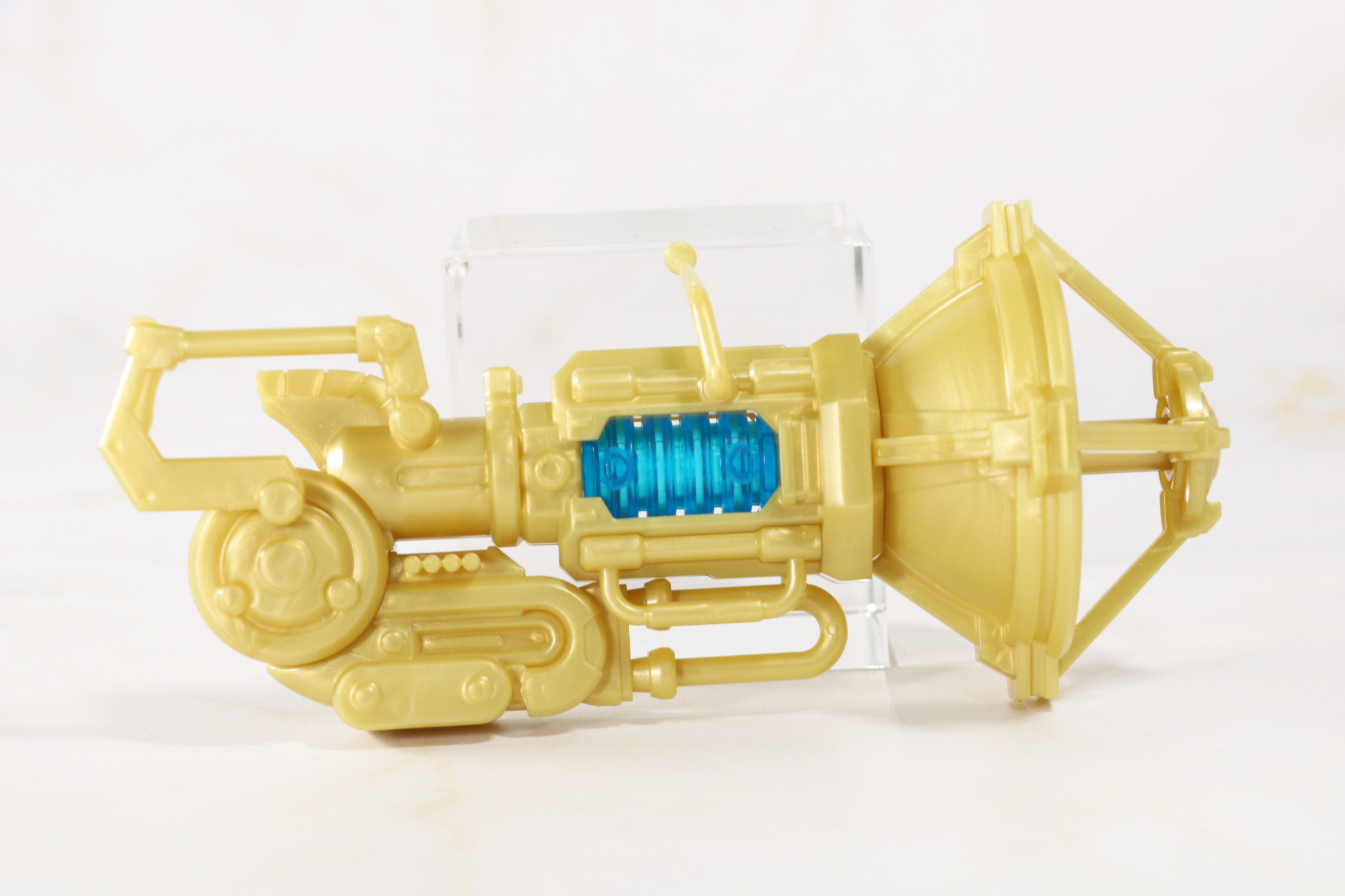 「HWTM-66 アーノルド・メーザーブラスター」チューバモード