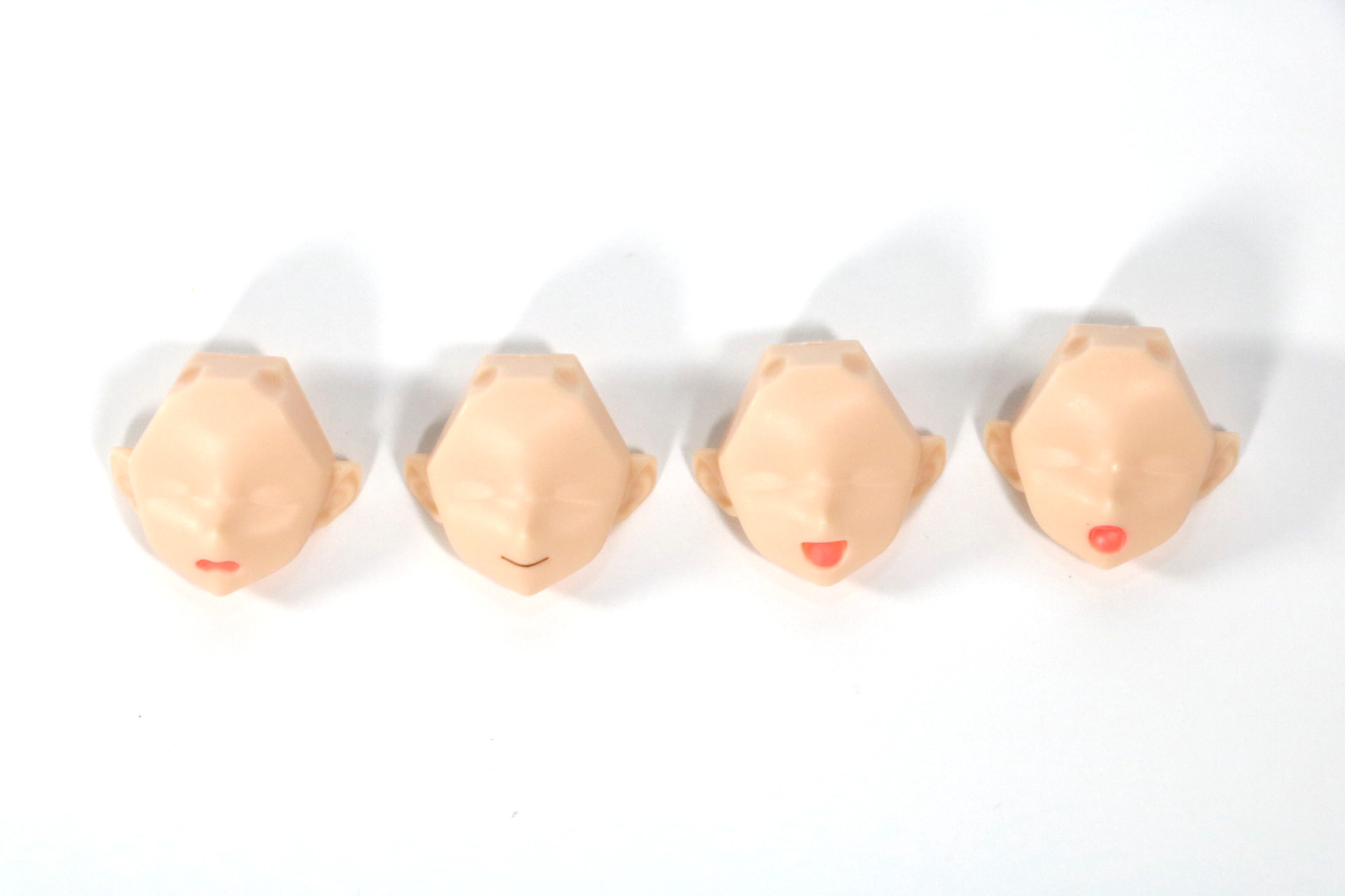 デカール用フェイスパーツ4種、水転写デカール