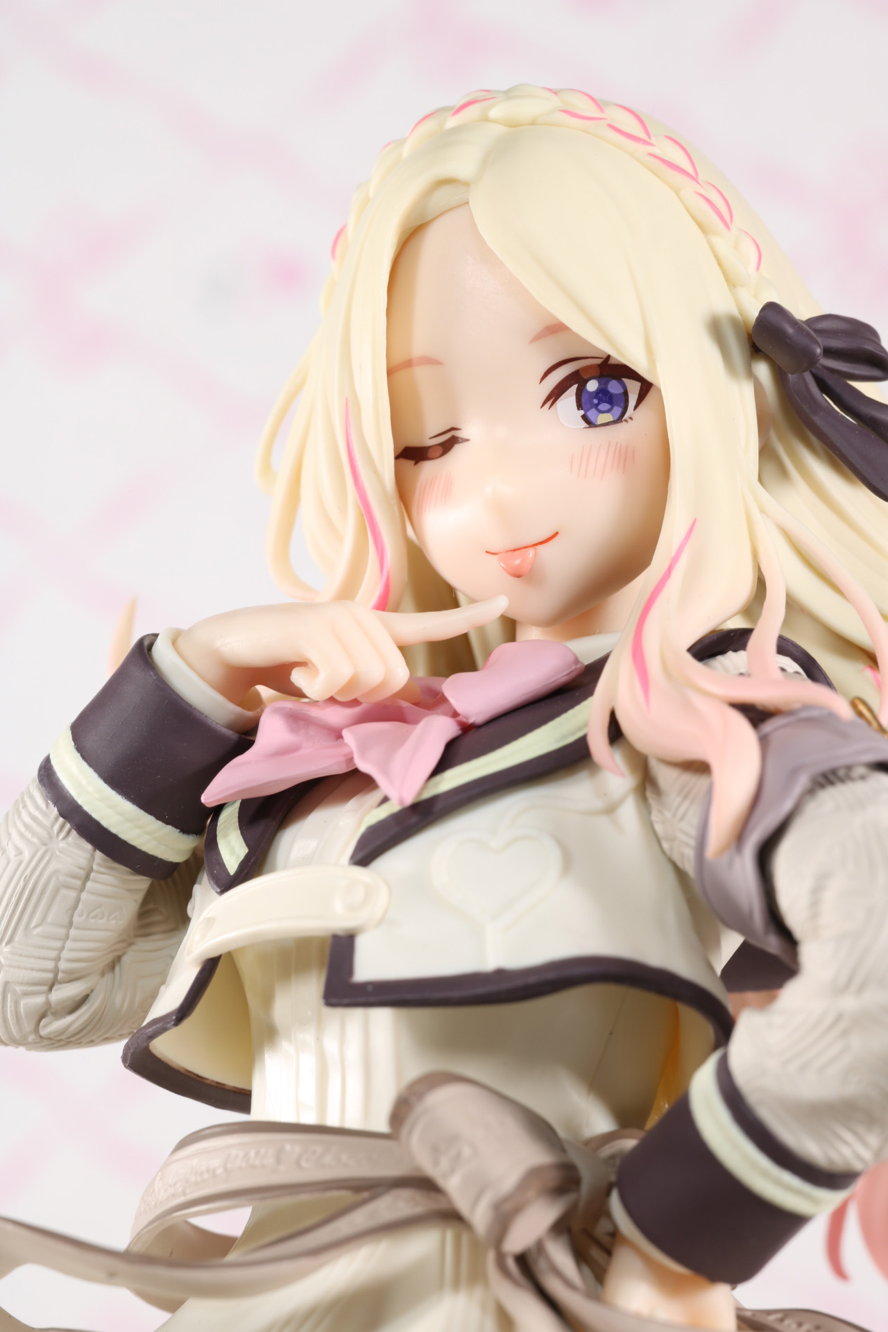 ステージからファンたちを見るようなまなざしもキュート