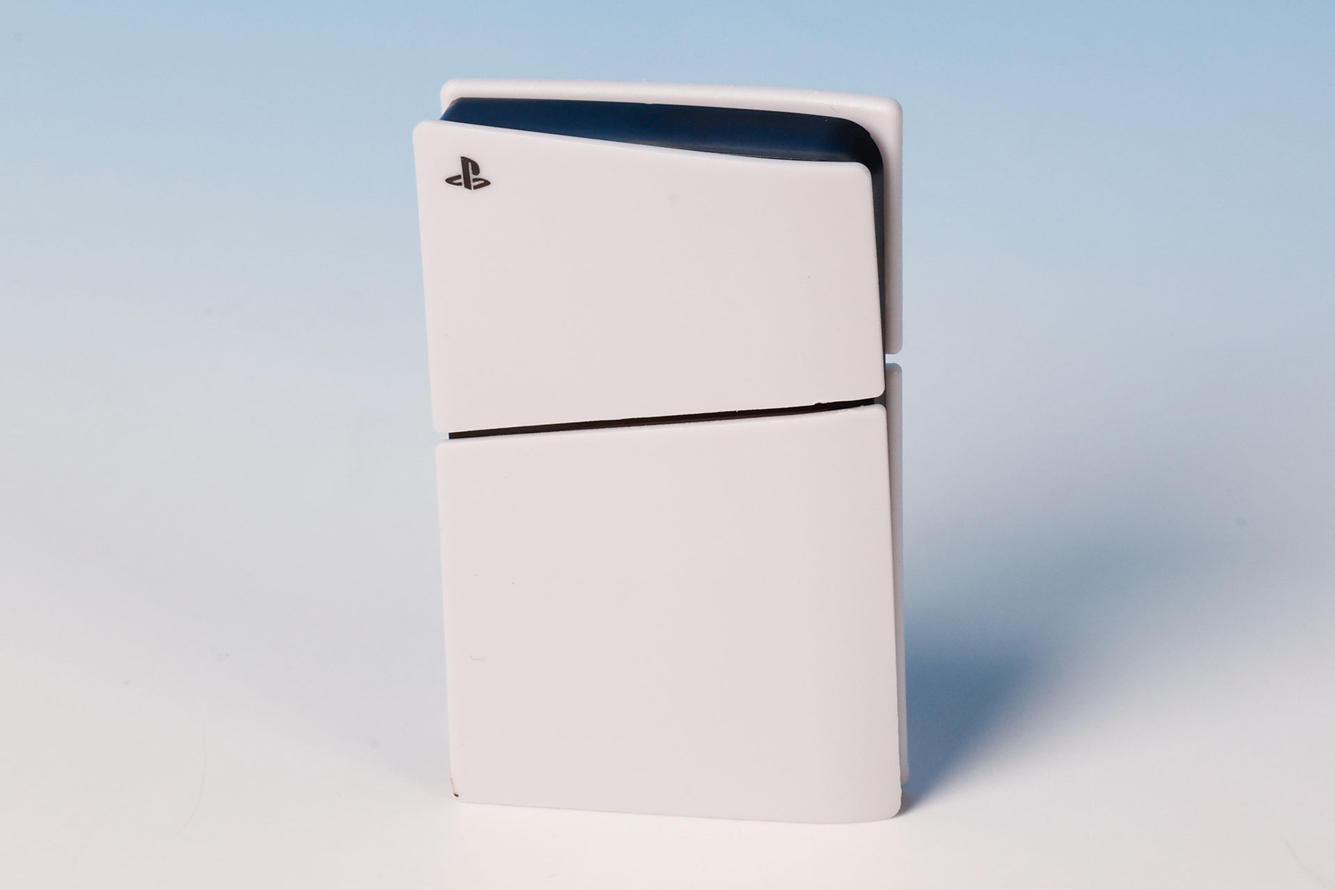 フェイスプレートにラインが入っている