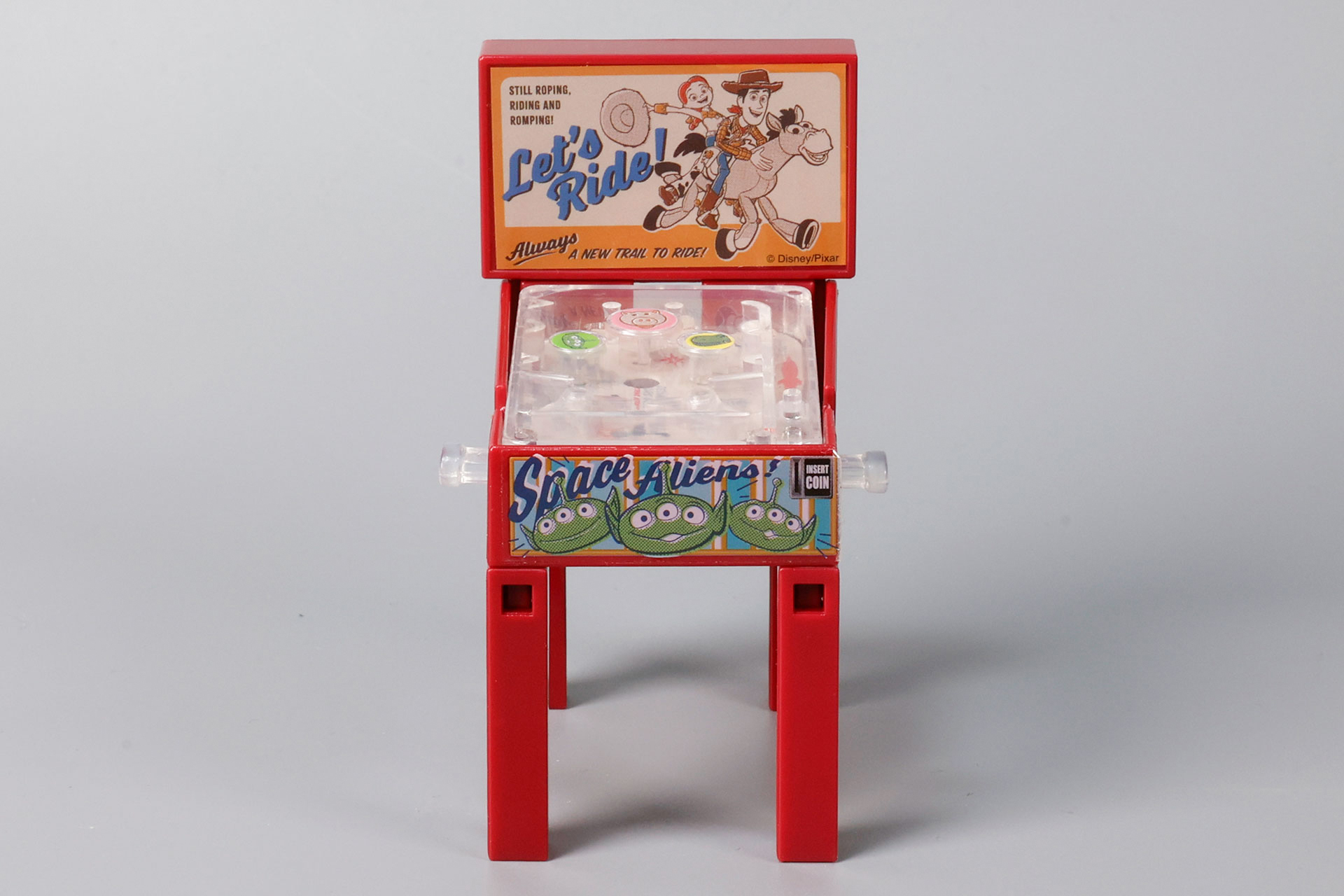 こちらが「トイ・ストーリー」のピンボールマシンだ
