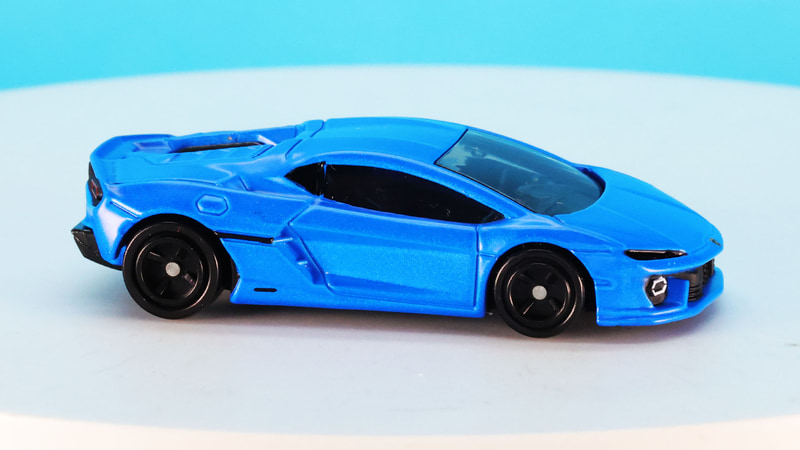 別の華やかさの中に流麗さも併せ持つ印象