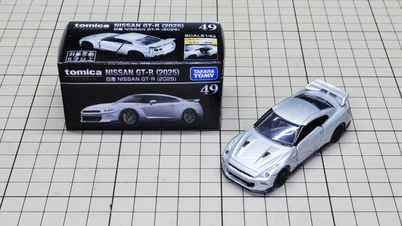 通常仕様：シルバー