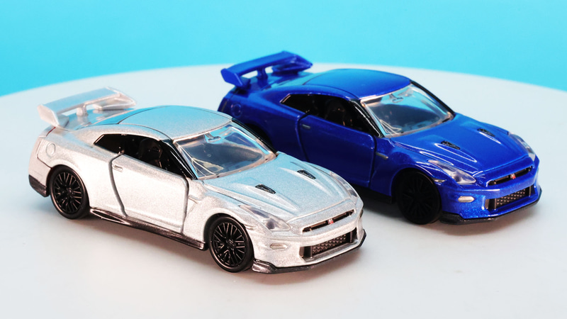 ファイナルモデルとなったR35型をトミカプレミアムで堂々再現！