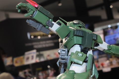 特別企画】懐かしいデザインのパッケージで登場！ 「MG 1/100 ガンダム