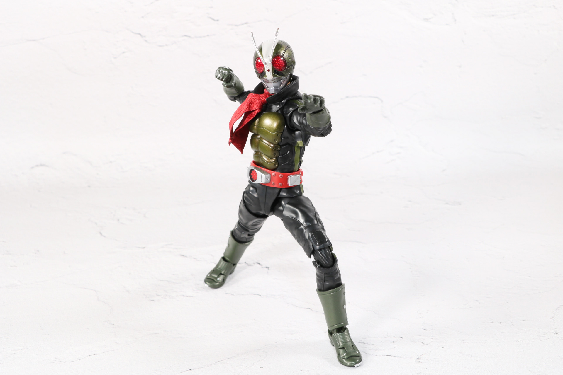 回し蹴りの躍動感ある動き