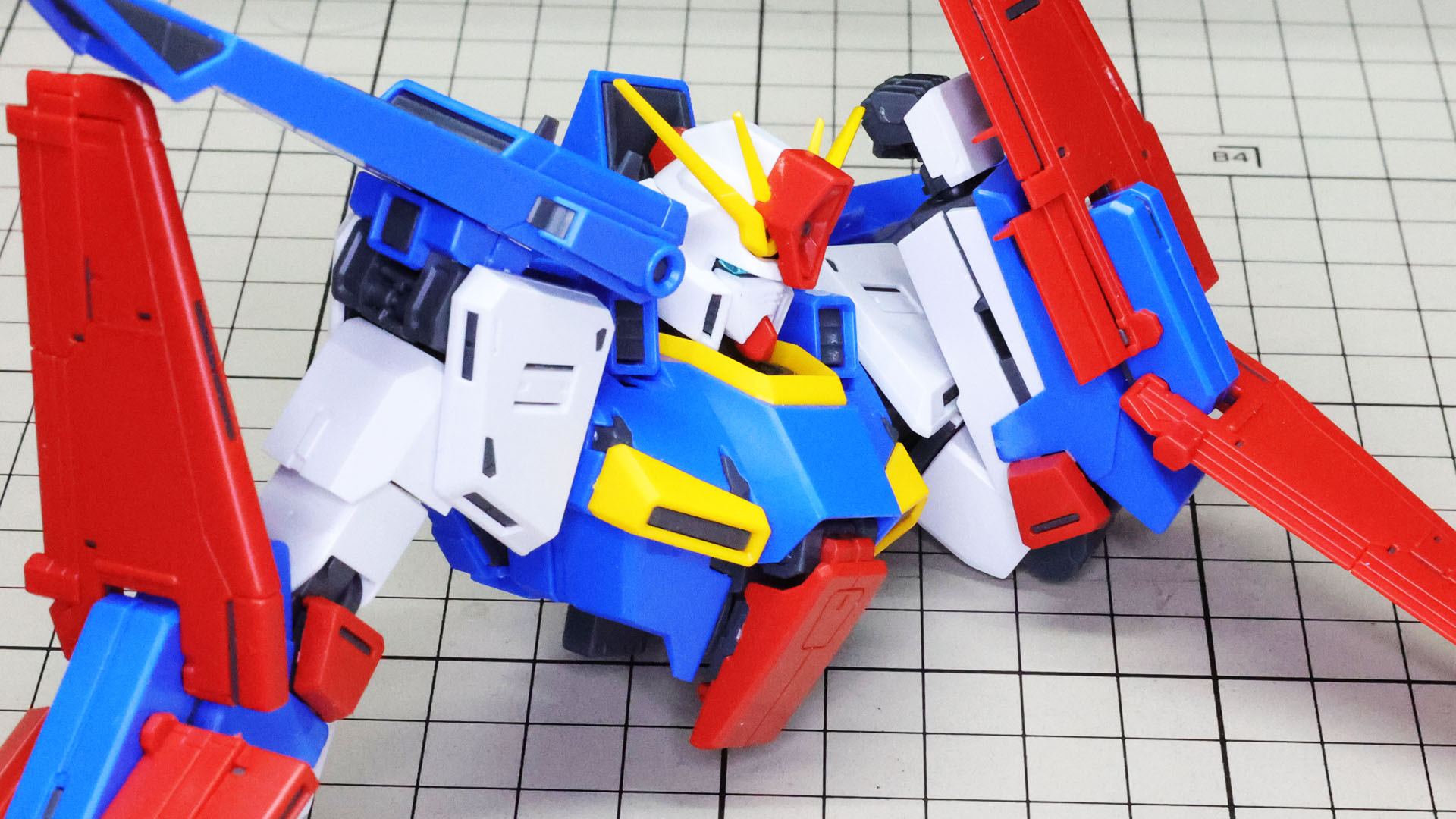 ウイング・シールドもボディに密着させるように展開できます