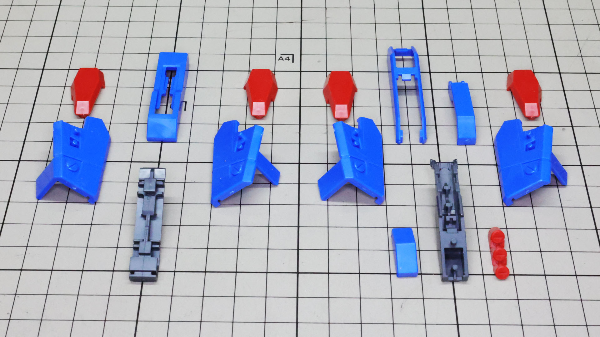 腕部は前腕を覆うようになります