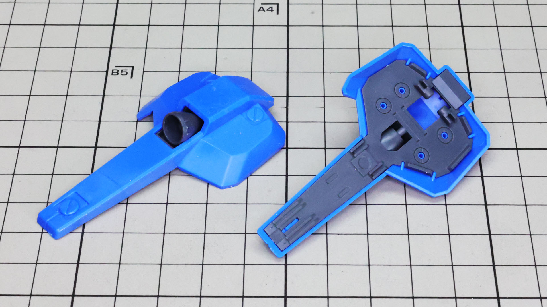 組み合わせるだけの簡単組立！