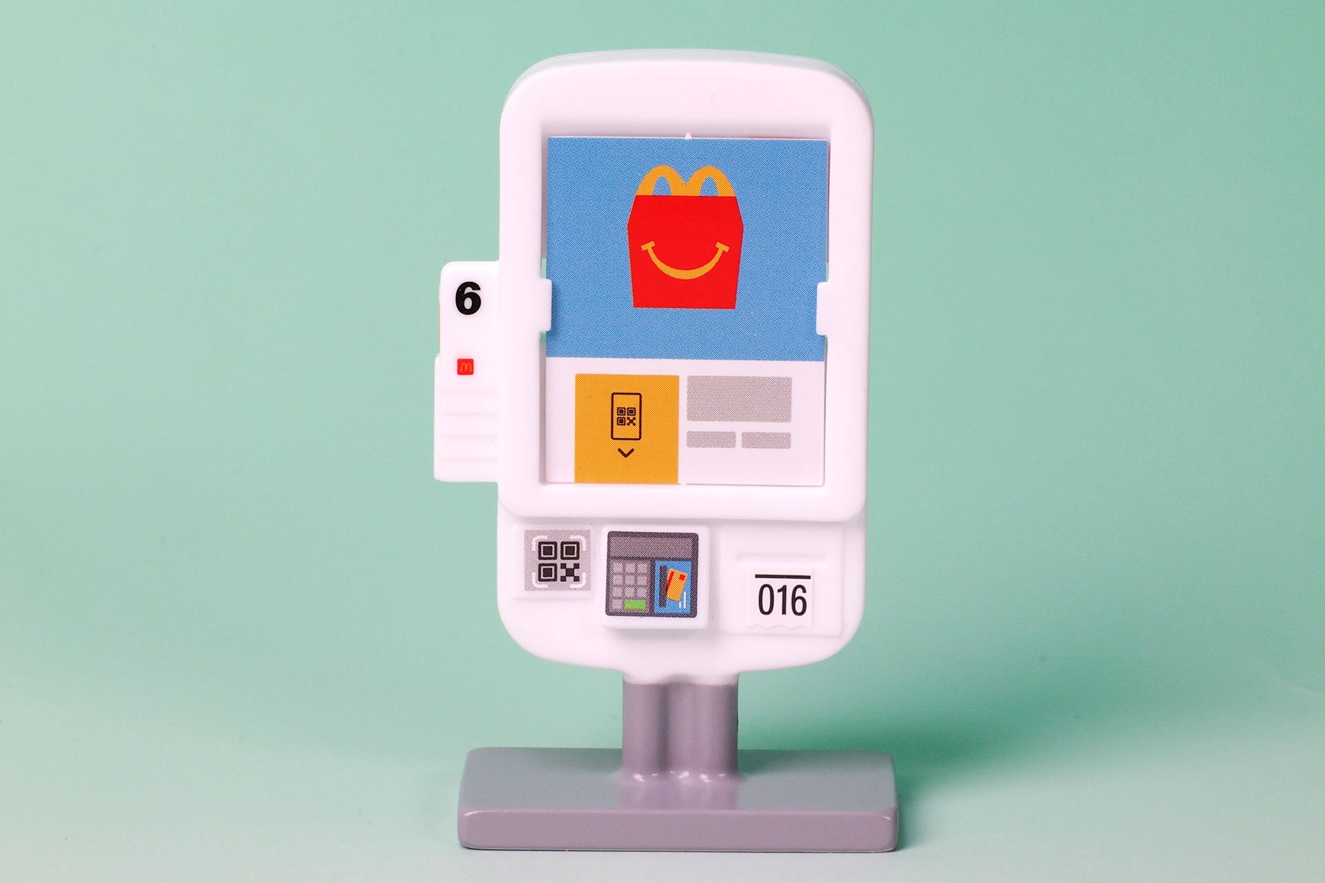 パネルを入れ替えることで見た目も変化できる