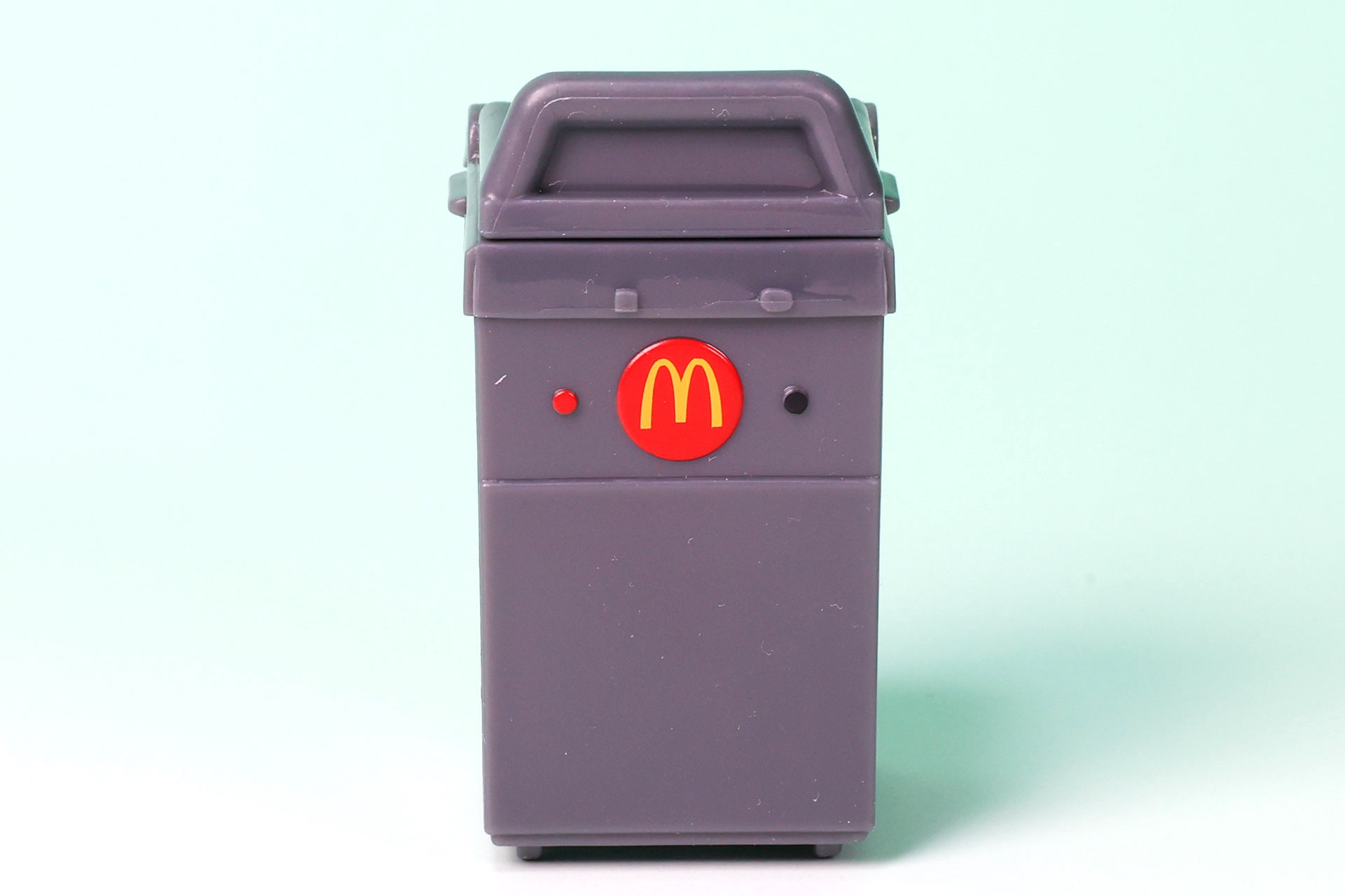 まじまじと見たことがないので、ある意味新鮮だ