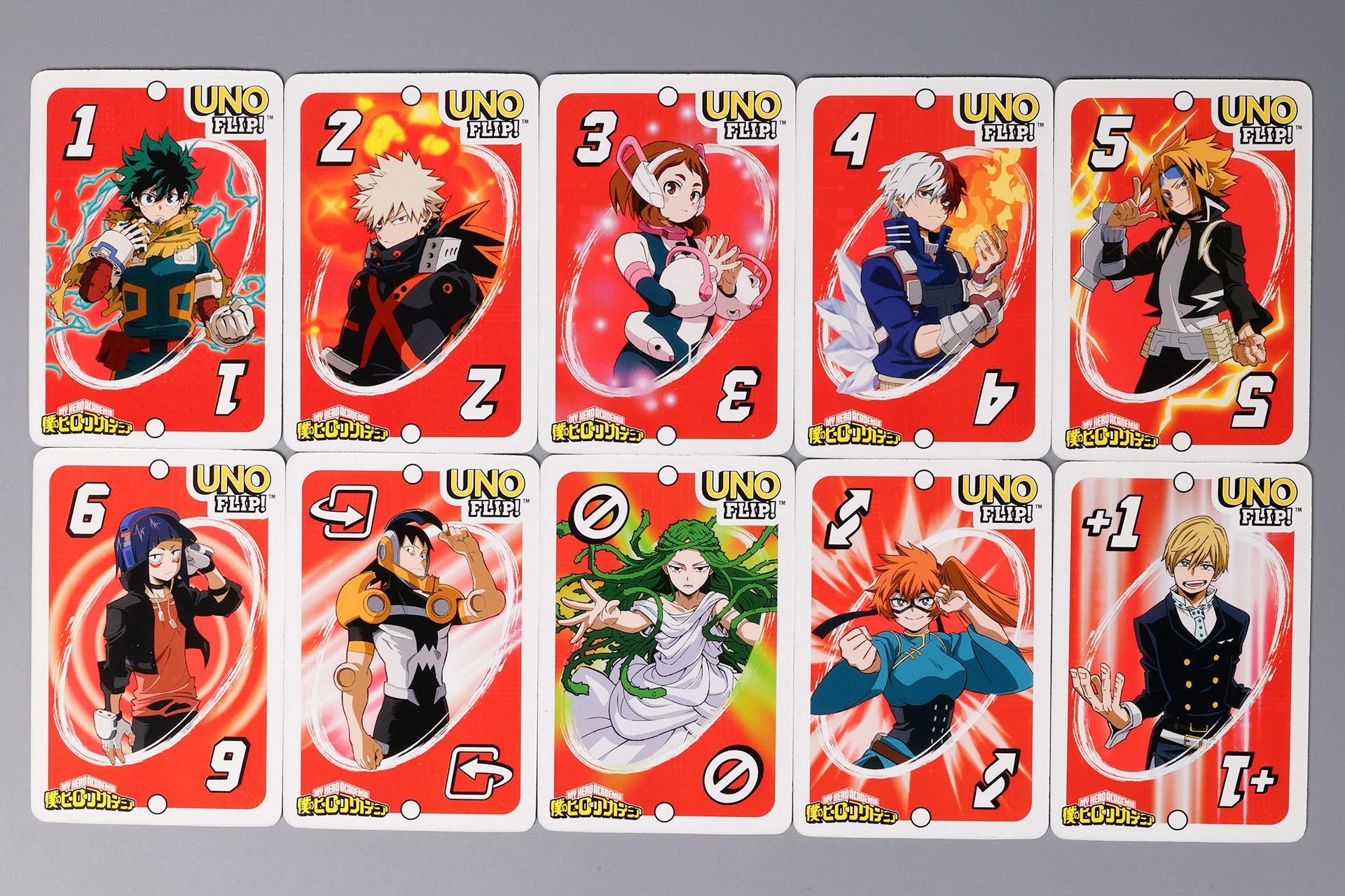 こちらは赤のカード