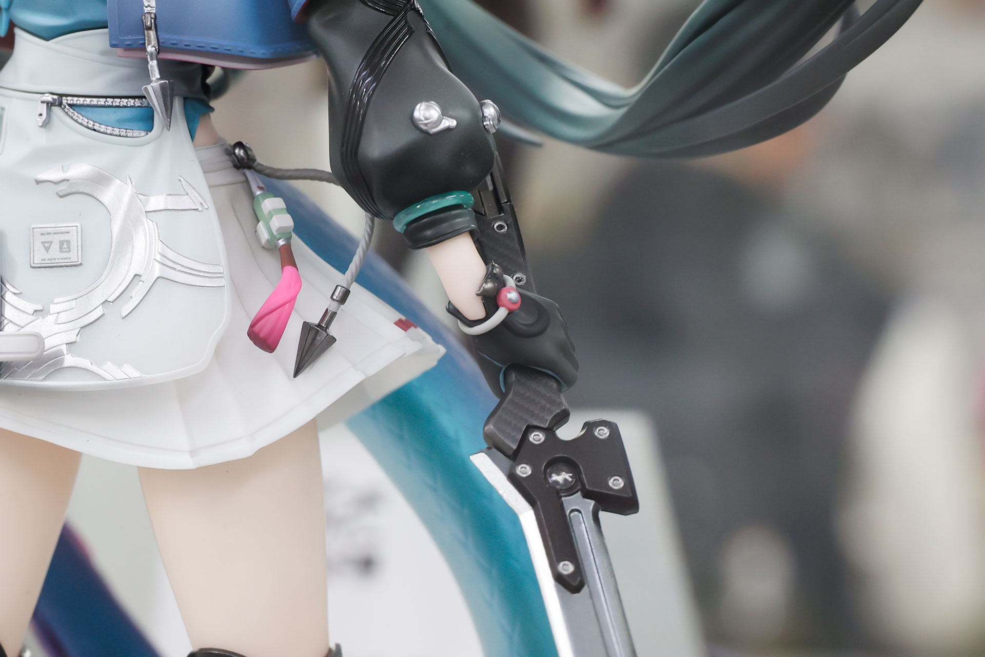 剣の作りも細かい